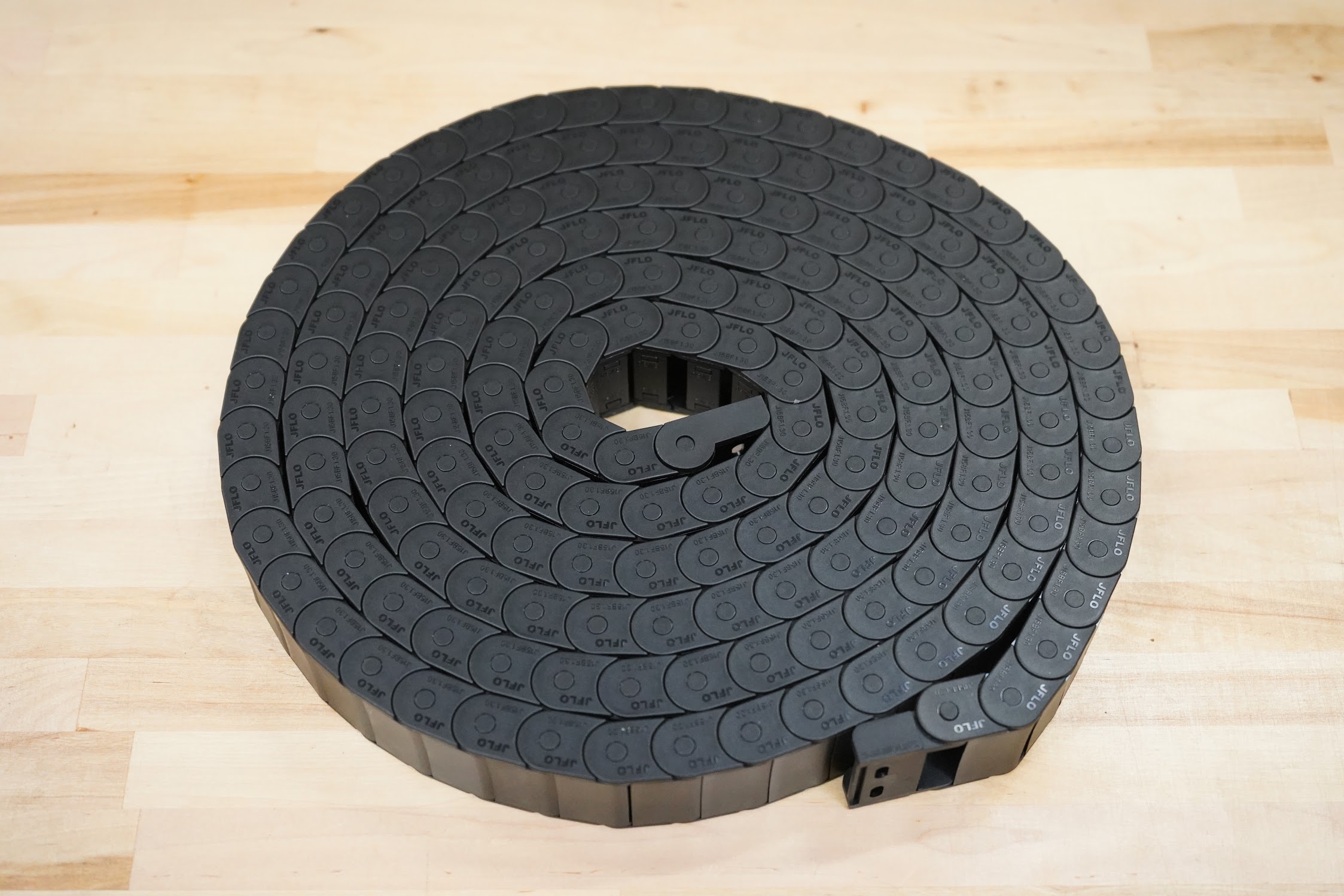 15 x 30 cable carrier