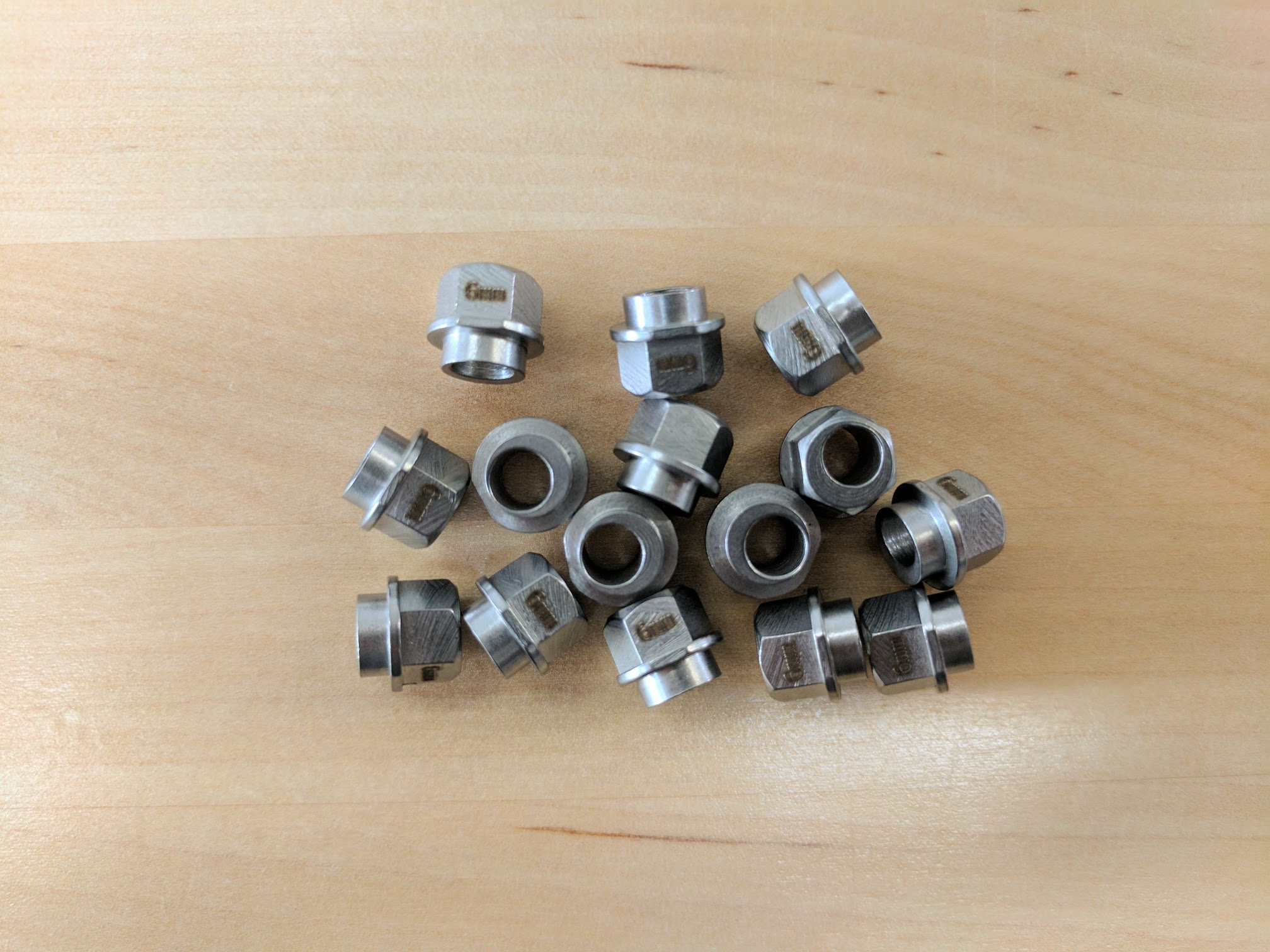 M5x6mm eccentric spacers