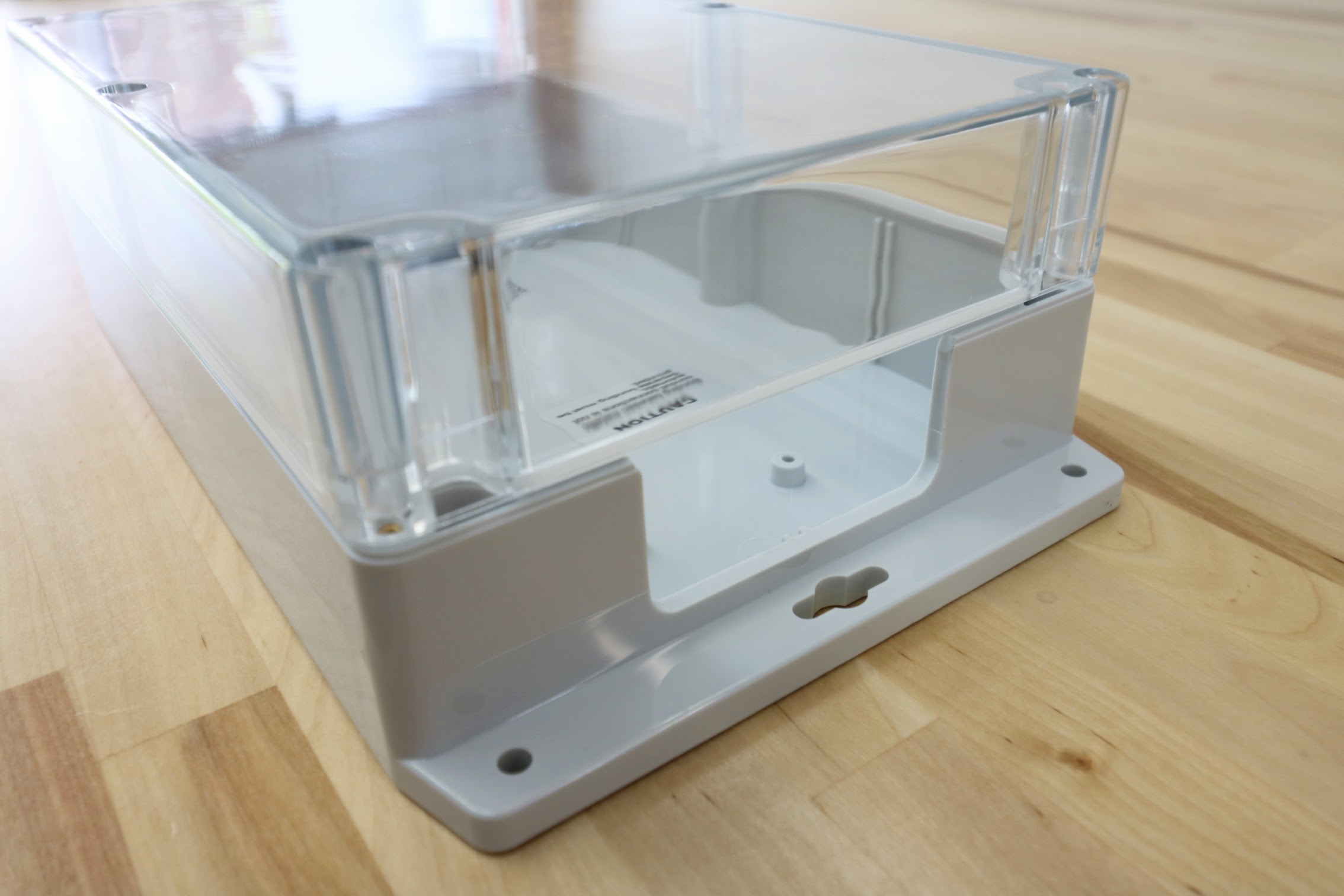 Electronics Box 3.JPG