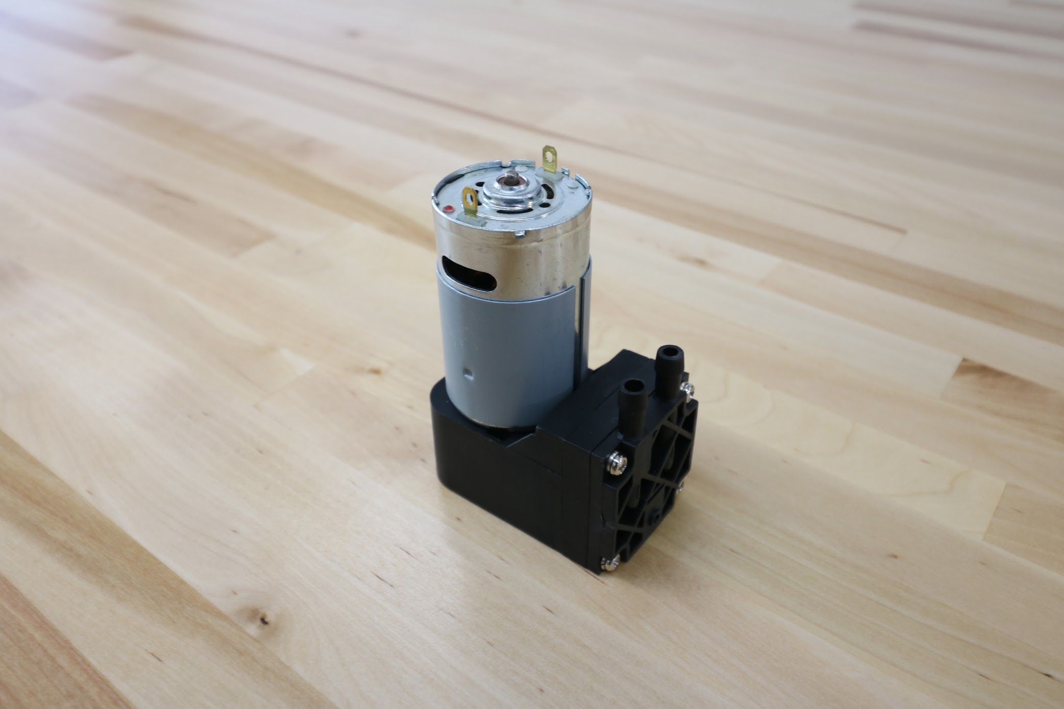 Vacuum Pump.JPG