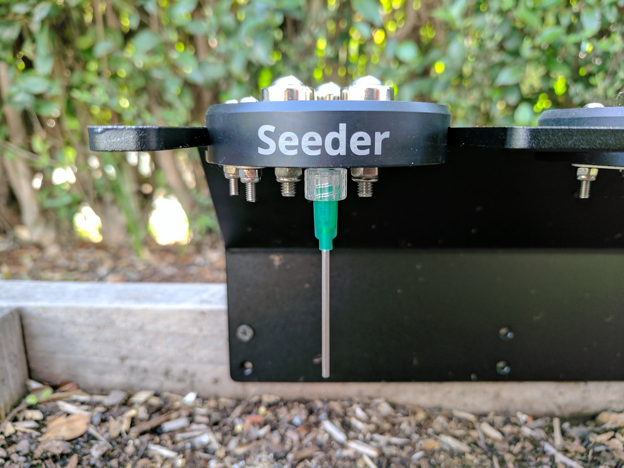 Seeder.jpg