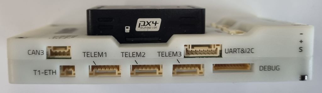 MR - VMU - RT1176左侧视图