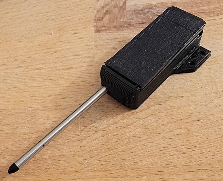 放在桌上的皮托管舱/管